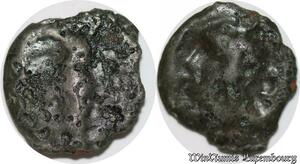 S1350 France Haute et Moyenne Seine IIe Potin I s av JC taureau et au lis