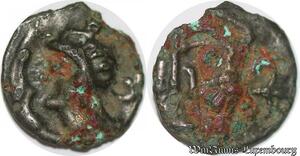 S1351 France Haute et Moyenne Seine IIe Potin I s av JC taureau et au lis