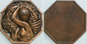 O6430 Rare France Médaille Art Déco La Porteuse de Fleurs Turin 1934 ->Make offer