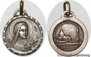 S7562 Médaille VIge Marie Basilique de Lisieux 1900s Argent Silvered