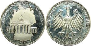 R0367 Germany Medal Deutschland Einig Vaterland 1990 Brandenburger Tor 
