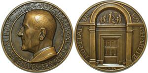 R1559 Rare Médaille Médecine Dr Nove-Josserand Hopital Charité 1934 SUP