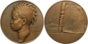 R2008 Rare Médaille Colonies Africa Dahomey Nigeria Femme Bornou 1931 Monier SUP