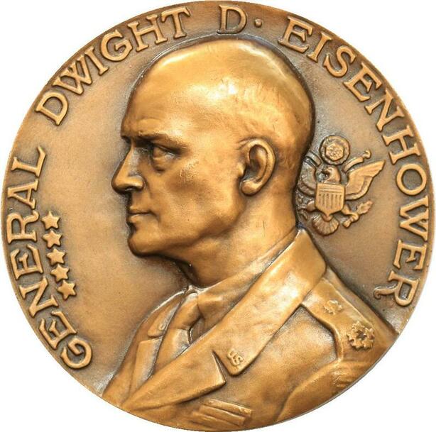Médaille Du Général Eisenhower - Refrappe En Bronze Clair De 1970 - Occasion